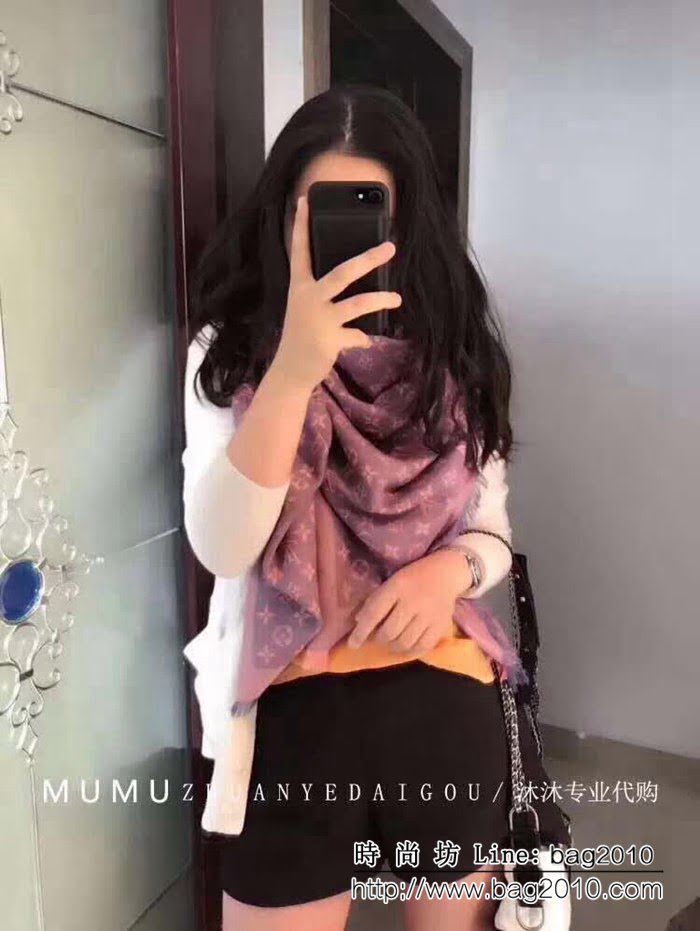 路易威登LV最經典款Louis Vuitton 暗紋提花圍巾 LLWJ6112